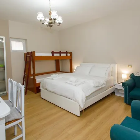Villa20studioapartments * Tirana